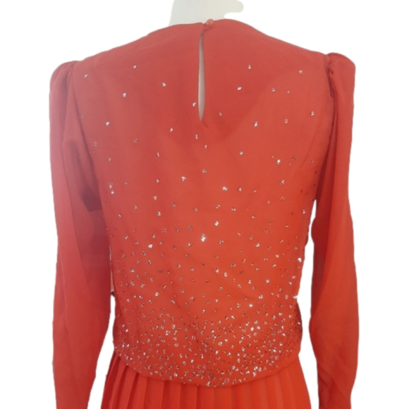 Darling 1970s Vintage/Retro Red Flounce Dress with Silver Sparkle Accent - Picture 2 of 3